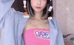 来啦小姐姐,揭秘网络红人的魅力与影响力