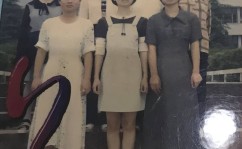 清纯阳光美女九十年代老照片：青春靓丽的美少女纯朴自然很有年代感